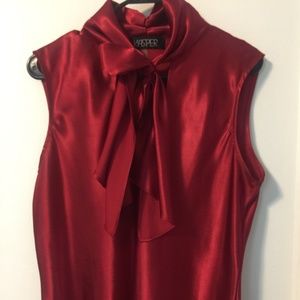 Women's Kasper Sleeveless Red Shirt with Front Tie